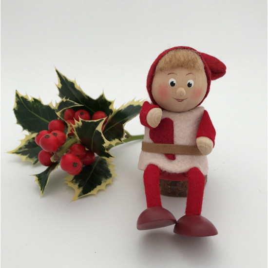 Wooden Nisse - Pink Tunic with Red Heart